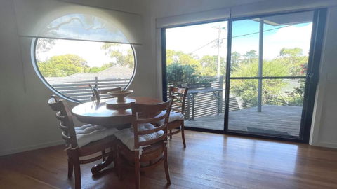 Romantic Retreat Inverloch - Darwin Holiday 2