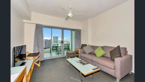 Room With Kitchen At Pandanus - Darwin Holiday 3