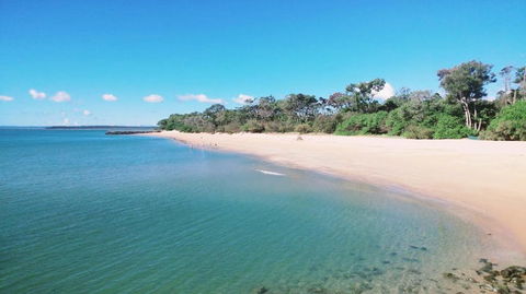 Rosalynda- Luxury Beachfront 3 BR Townhouse - Darwin Holiday 2