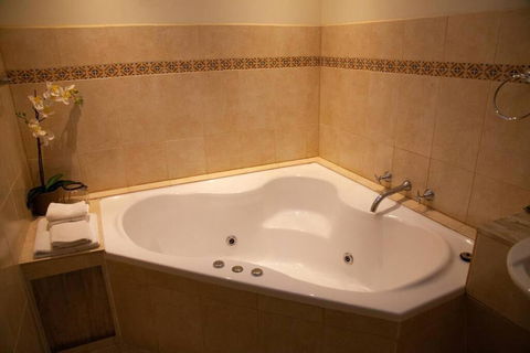 Rose Cottage Yarra Glen - Darwin Holiday 3