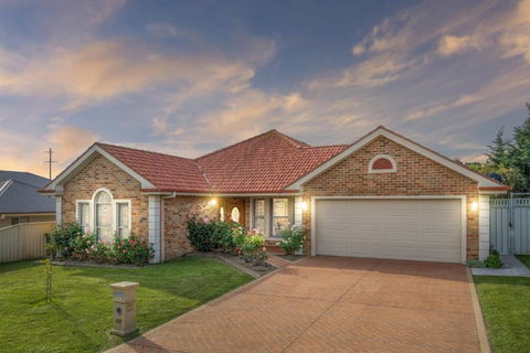 Roselawn Manor - 5 Bedroom Entertainer - Darwin Holiday 1