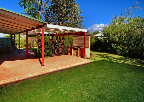 Rosewood Cottage - Darwin Holiday 3