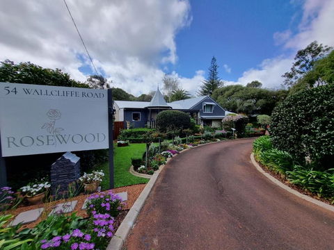Rosewood Guesthouse - Darwin Holiday 0