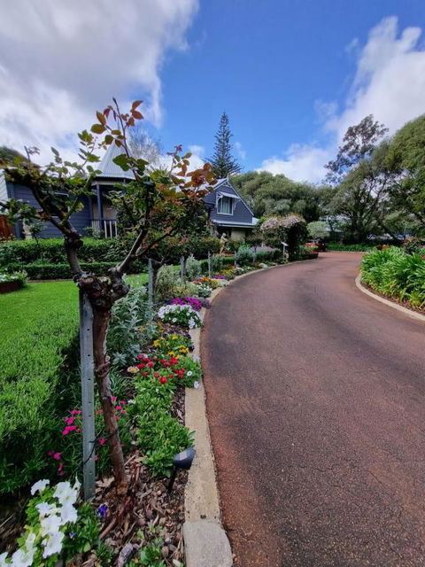 Rosewood Guesthouse - Darwin Holiday 1