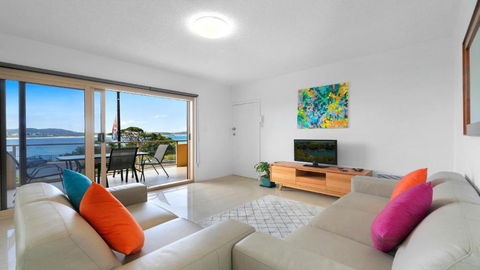 Roweshaven Amazing Views, Close To Beach Accom Holidays - Darwin Holiday 1