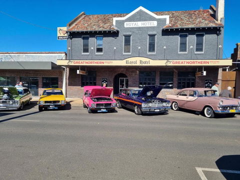 Royal Hotel Guyra - Darwin Holiday 0
