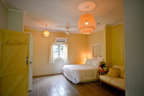 Rumah Biru - Darwin Holiday 1