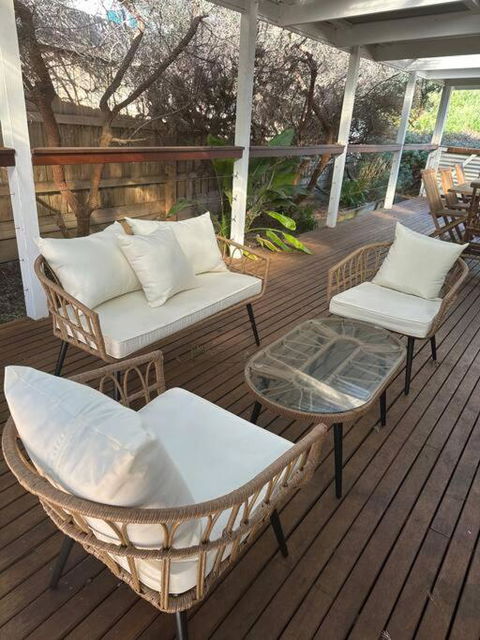 Rye - Newly Renovated Family Beach House - Darwin Holiday 0