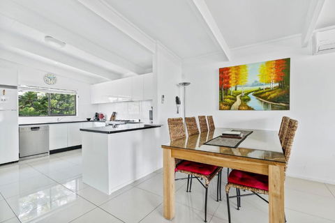 Sabia Beach House Vincentia - Darwin Holiday 2