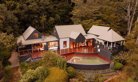 Sahali, Kangaroo Valley - Darwin Holiday 0