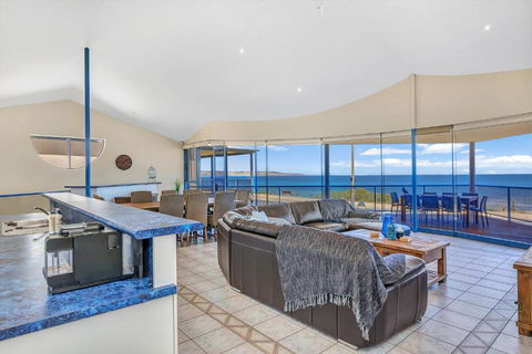 Sail Away - Aldinga Beach - C21 SouthCoast Holidays - Darwin Holiday 3