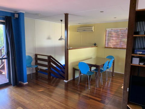 Sail House Overlooking Lancelins Main Park - Darwin Holiday 3