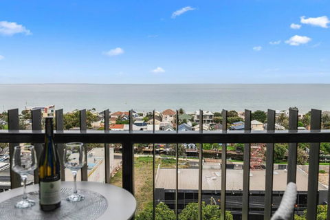 Sails By The Bay - Ocean Views - Wi-Fi - Netflix - Darwin Holiday 0