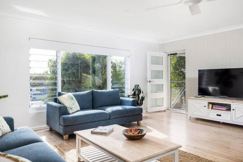 Salamander Sanctuary - Darwin Holiday 1