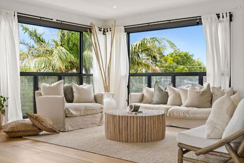 Salta - Darwin Holiday 1