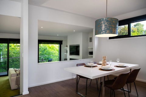 Saltus Luxury In Hepburn - Darwin Holiday 3