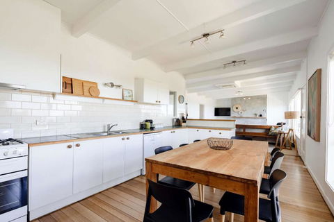 Saltwater Terrace With Panoramic Ocean Views - Darwin Holiday 3