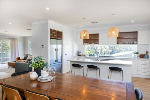 Saltwood - Darwin Holiday 1