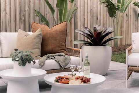 SALTY PALMS By The Sea - TWO - Darwin Holiday 3