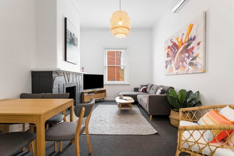 Salty Pines - 3BR House Glenelg South - Darwin Holiday 0