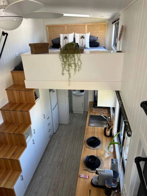 SALTY SOUL KIAMA - Tiny House By The Ocean - Darwin Holiday 2