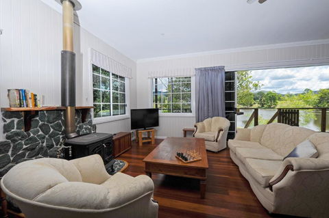 Samford Lakes - Darwin Holiday 0