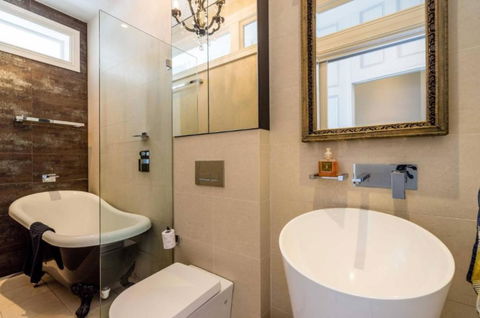 Sanctuary At The Rocks - Darwin Holiday 3