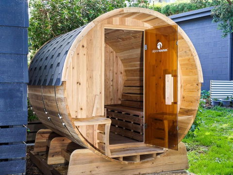 Sand & Sauna Retreat - Darwin Holiday 3