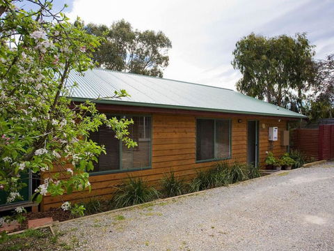 Sandhurst Escape 2 17 - Darwin Holiday 0