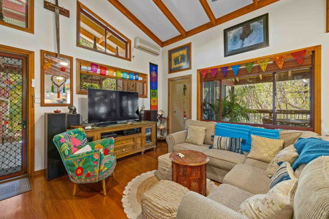 Sandalwood - Darwin Holiday 2