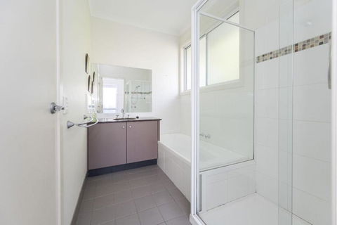 Sandpiper 5 - Close To Town And Beach - Darwin Holiday 3