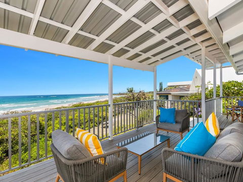 Sandpiper Beachfront House - Hastings Point - Darwin Holiday 0