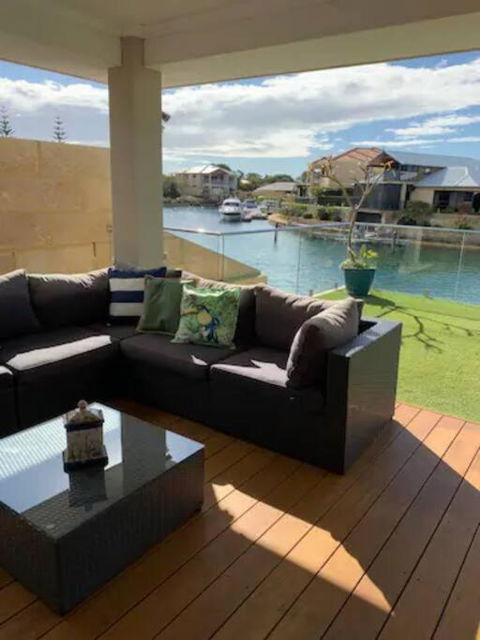 Sandpiper Island Tranquil Waterfront Views & Jetty - Darwin Holiday 2