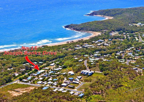 Sandy Burrows - Darwin Holiday 2