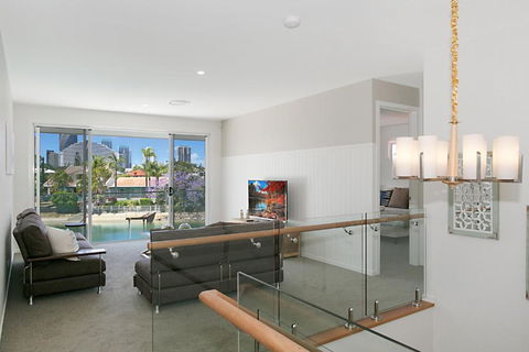 Sandy Cove - Darwin Holiday 3