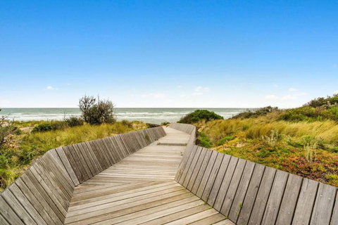 Seaford Beach Bay View & Pets - Darwin Holiday 2