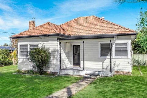 Serene Countryside Escape Spacious 3BR Retreat Near Wineries - Darwin Holiday 0