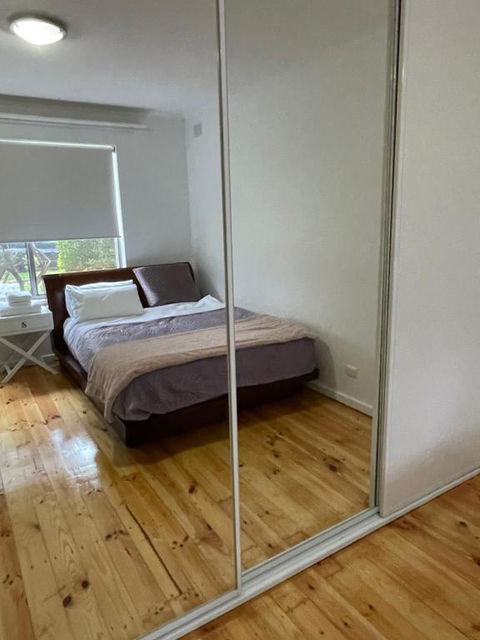 Spacious Beautiful Room - Darwin Holiday 1