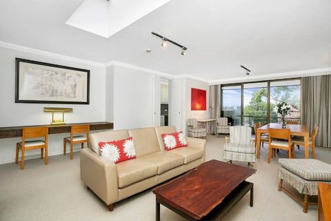 SPF13-Sunny, Spacious, Highly Convenient Apartment - Darwin Holiday 0