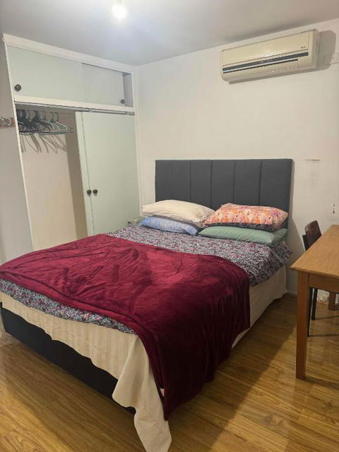 Springvale Couple Room For Rent - Darwin Holiday 1