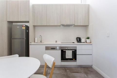 Stirling Apartment 3- Modern Central Apartment - Darwin Holiday 0
