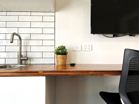 Studio A By Breckler Park - Darwin Holiday 3