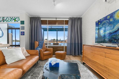 Stunning Lake View Townhouse-Dream Staycation - Darwin Holiday 3