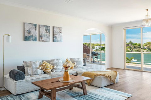 Stunning Waterfront Place With Swimpool, Harbour View And Free P - Darwin Holiday 0