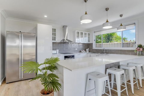 Stylish Family Home, Centrally Located. - Darwin Holiday 3