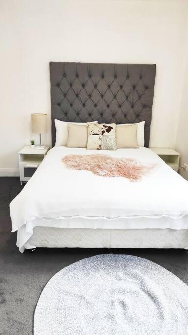 Stylish Spacious Auburn 3Bedroom House Near Olympic Park ANZ Stadium DFO Pet Friendly - Darwin Holiday 2