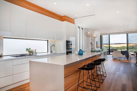 SUNSET CLIFFS Luxury Stay At Maslin Beach - Darwin Holiday 3