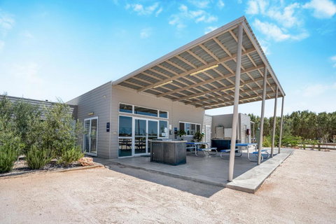 Tasman Holiday Parks - Denham Seaside - Darwin Holiday 1