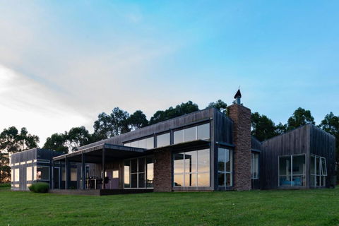 Tall Trees Country Escape - Darwin Holiday 2