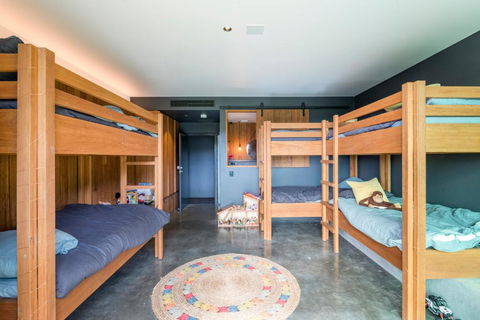 Tally Farm - Darwin Holiday 1